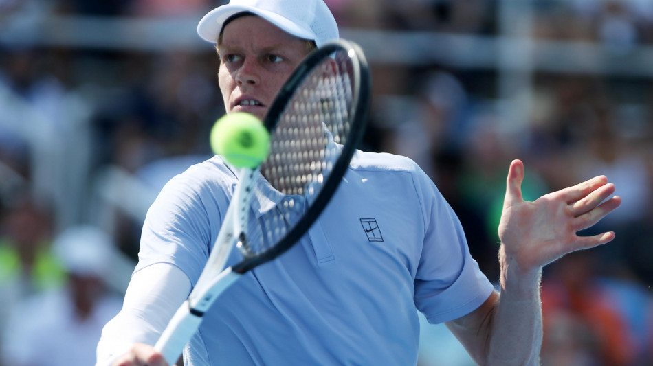 Us Open: Sinner in campo, si allena con l'argentino Comesana