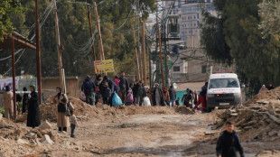 Des centaines de Palestiniens quittent J&eacute;nine au troisi&egrave;me jour d'une op&eacute;ration isra&eacute;lienne