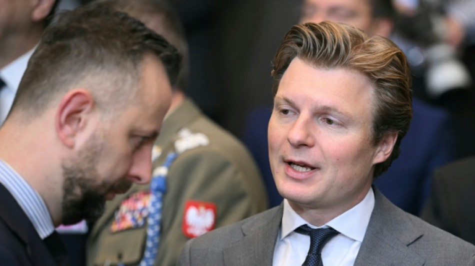 Tr&aacute;fico a&eacute;reo interrumpido brevemente en un aeropuerto de Pa&iacute;ses Bajos tras el sobrevuelo de drones