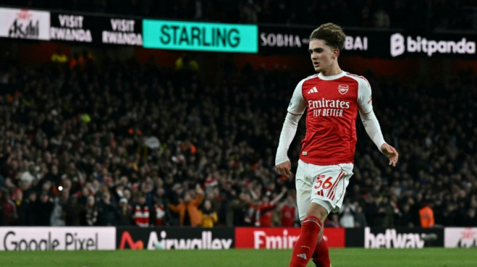 Arsenal hero Dowman no 'normal' 16-year-old, says Arteta