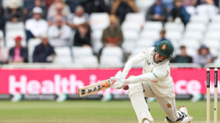 England end Williams's resistance as Zimbabwe fight hard in one-off Test
