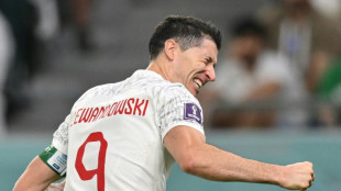 Lewandowski breaks World Cup duck as Poland beat Saudi Arabia
