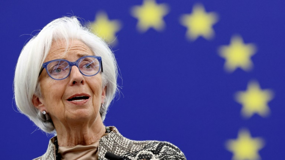 La BCE incit&eacute;e &agrave; maintenir le statu quo sur ses taux