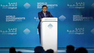 Petro nomeia novo ministro do Trabalho em meio &agrave; dura crise no governo