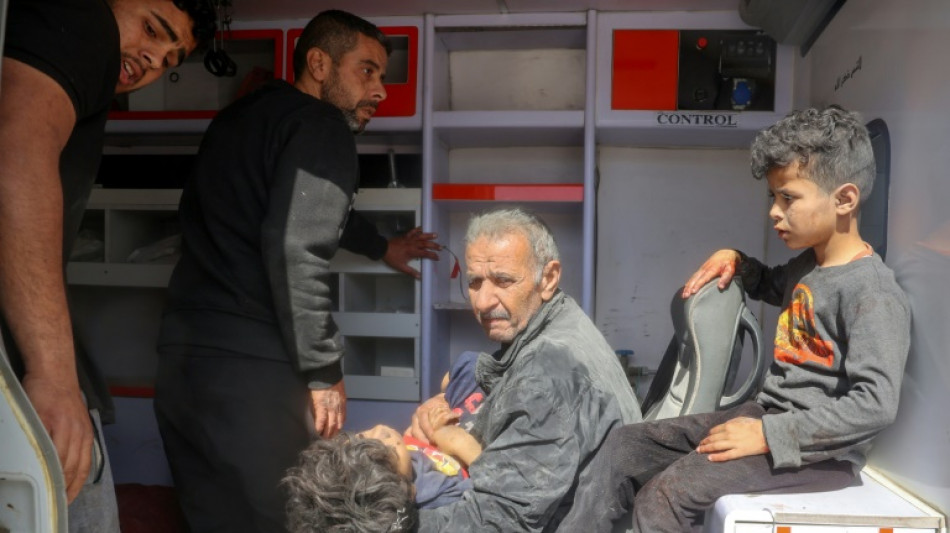 Israel amplia opera&ccedil;&atilde;o terrestre em Gaza ap&oacute;s disparos de foguetes do Hamas