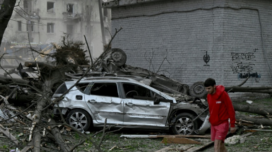 Zelenski recorta su viaje a Sud&aacute;frica tras bombardeo ruso en la capital de Ucrania