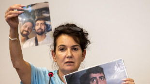 Hamas diffonde un video con due ostaggi