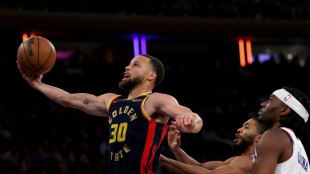 NBA: Curry verletzt sich bei Sieg &uuml;ber Toronto