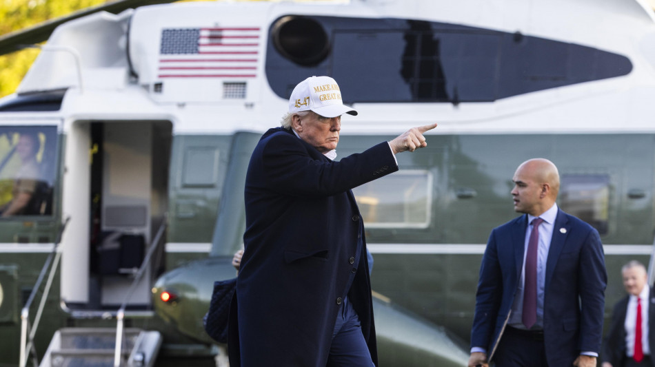 Pechino, 'nessuna telefonata recente tra Xi e Trump'