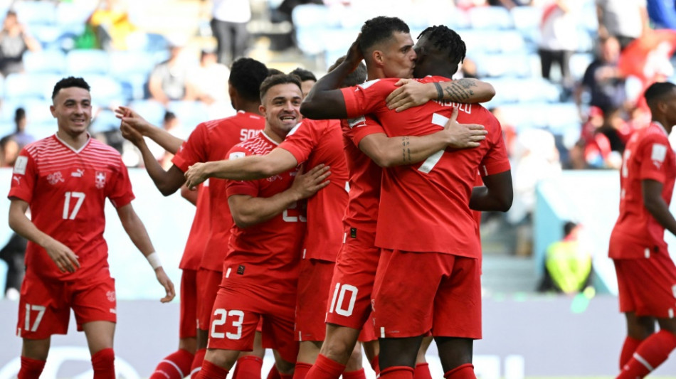 Dank Embolo: Schweiz stoppt Superst&uuml;rmer Choupo-Moting