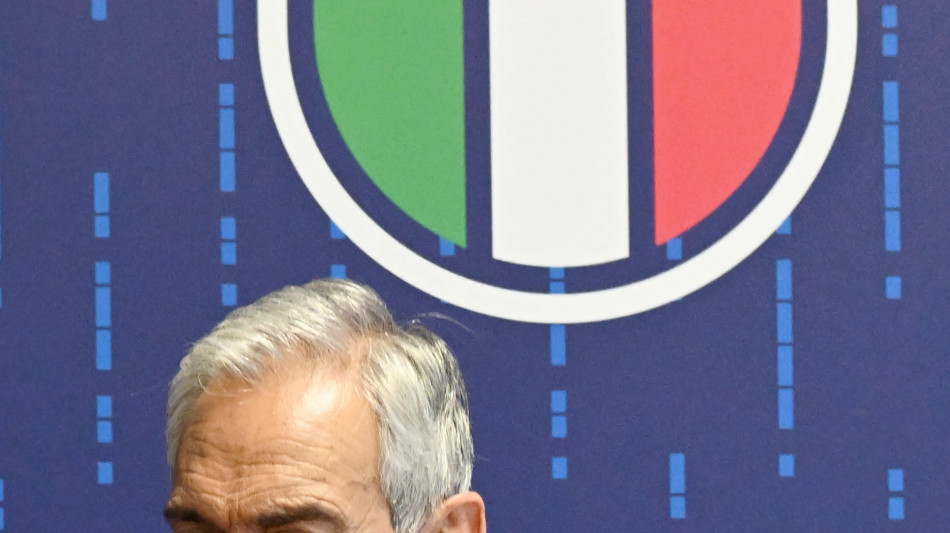 Gravina, 'proporr&ograve; convocazione assemblea su modifica statuto'