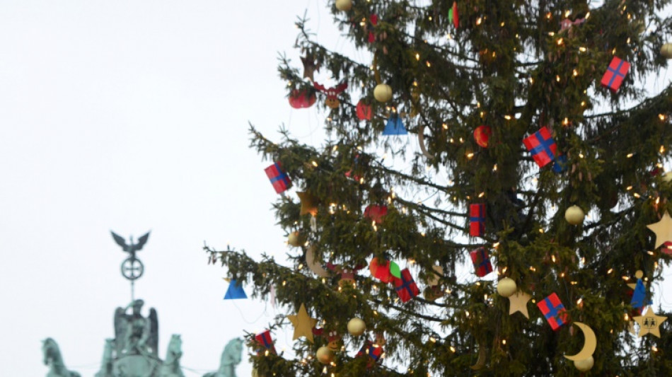 Mehr als die H&auml;lfte aller Besch&auml;ftigten bekommt Weihnachtsgeld