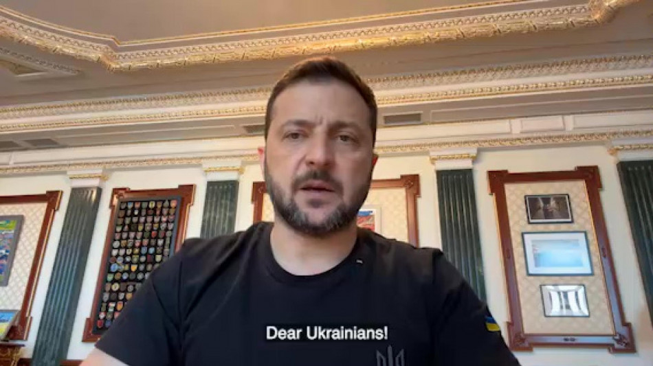 Portavoce Zelensky, domani cambia oltre 'mezzo governo'