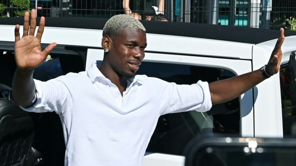 Franz&ouml;sischer Fu&szlig;ballstar Paul Pogba berichtet von "Erpressungsversuchen" 