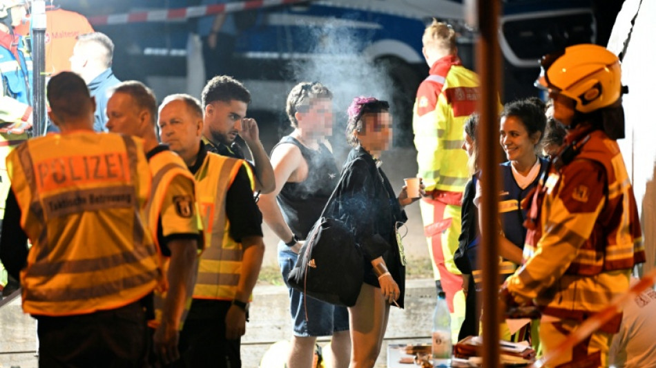Pol&iacute;cia busca suspeito de ataque 'islamista' perto da Marcha do Orgulho em Berlim
