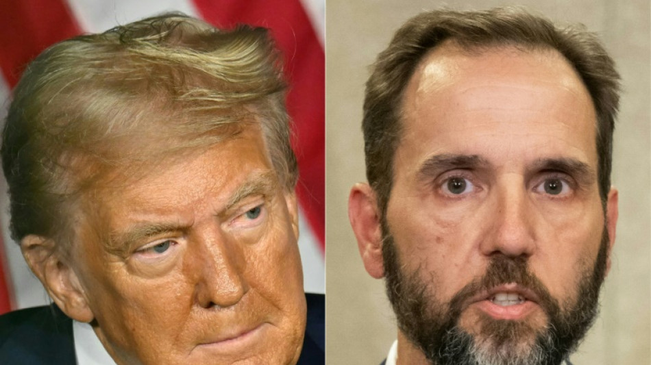 Le procureur sp&eacute;cial recommande l'arr&ecirc;t des poursuites f&eacute;d&eacute;rales contre Trump