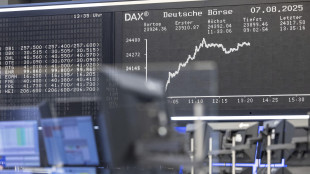 Borsa: l'Europa chiude debole, timori per l'Ia nel risparmio gestito
