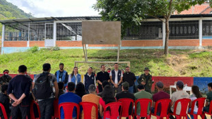 Petro lan&ccedil;a plano de paz na fronteira com a Venezuela, onde ELN libertou 22 ref&eacute;ns