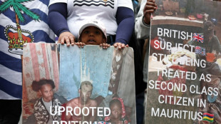 Reino Unido e ilhas Maurício assinam acordo para devolução do arquipélago de Chagos ao país africano