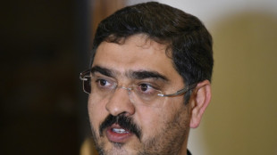 Pakistan: le nouveau Premier ministre int&eacute;rimaire a pr&ecirc;t&eacute; serment lundi