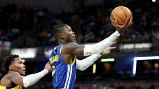 Ohne Curry: Schr&ouml;ders Warriors wechselhaft - LA-Spiele abgesagt