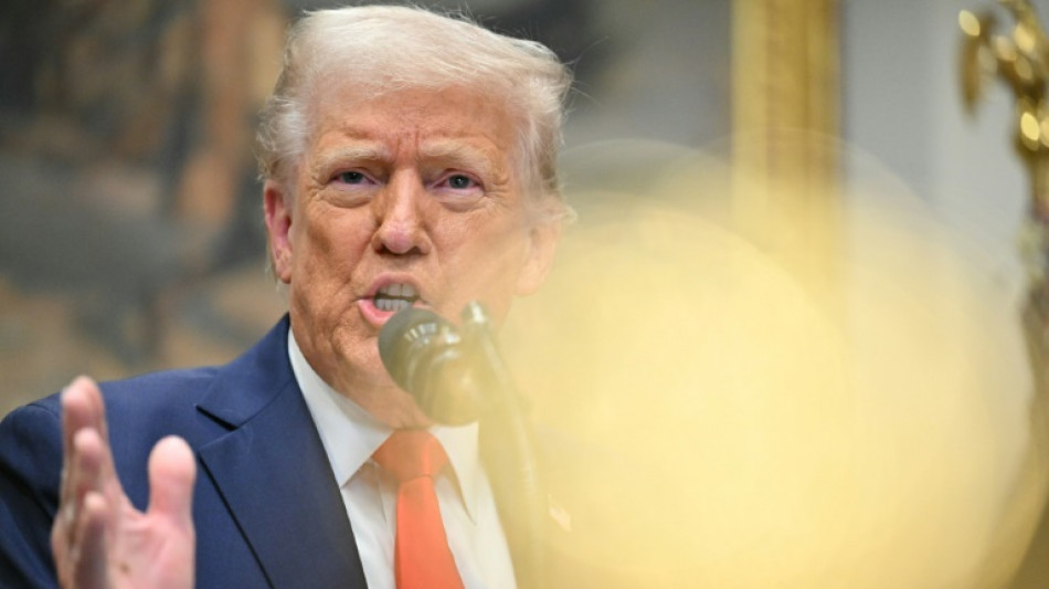 Trump suggests Zelensky 'won't be around very long' without deal&nbsp;