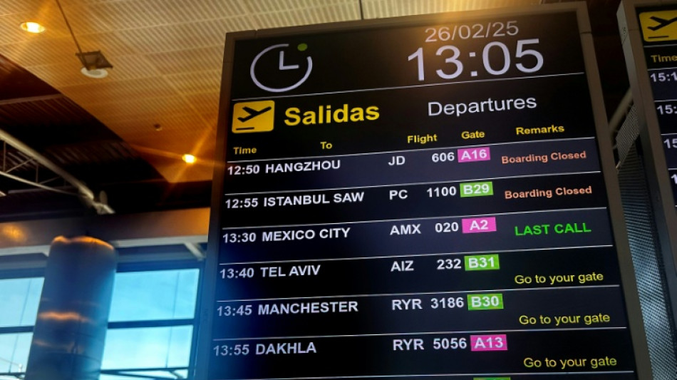 Los vuelos Europa-Sahara Occidental, un futuro incierto con trasfondo pol&iacute;tico y legal