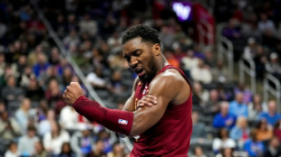 NBA: Cleveland valide la 1re place &agrave; l'Est, les Lakers battus, Doncic expuls&eacute;