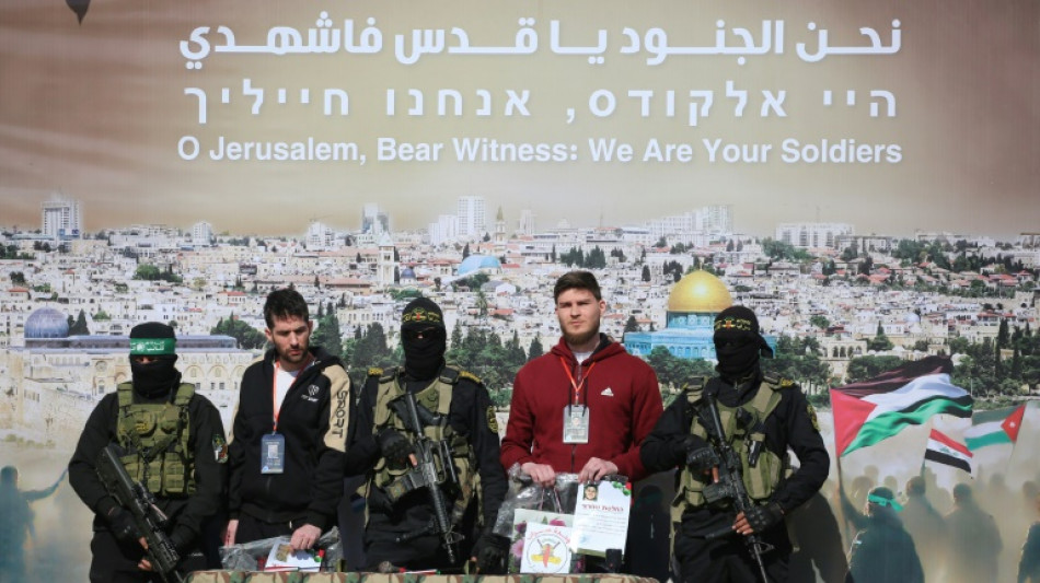 Nouvelle lib&eacute;ration de trois otages isra&eacute;liens contre des d&eacute;tenus palestiniens