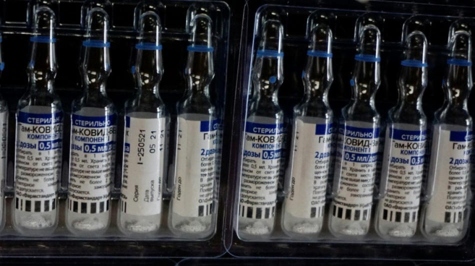 Gobierno de Guatemala culpa a antivacunas del vencimiento de un mill&oacute;n de dosis Sputnik V