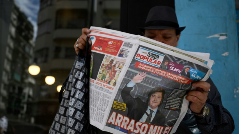 Como se explica a vit&oacute;ria avassaladora de Milei na Argentina?