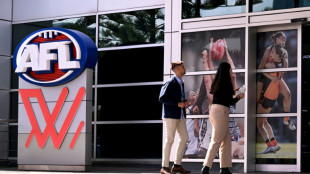 Bisexual ex-Australian Rules player praised for 'courage and bravery'