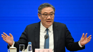 La econom&iacute;a china enfrenta "una situaci&oacute;n muy grave y compleja", dice su ministro de Comercio