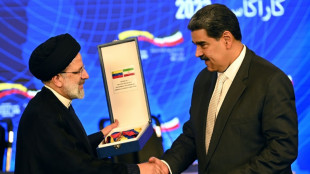 Ir&atilde; e Venezuela refor&ccedil;am coopera&ccedil;&atilde;o em Caracas ante 'inimigos comuns'