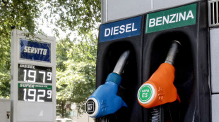 Prezzo petrolio in aumento, Wti scambiato a 79,02 dollari