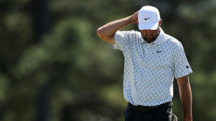 Frustrated Scheffler finds water hazards at Masters