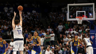 NBA: Kleber und Mavs verhindern fr&uuml;hes Aus