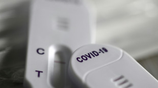 Covid: les infections r&eacute;p&eacute;t&eacute;es multiplient le risque de probl&egrave;mes de sant&eacute;, souligne une &eacute;tude