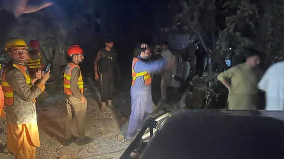 Al menos 12 muertos y 50 heridos por explosiones accidentales en comisar&iacute;a de Pakist&aacute;n