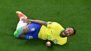 Neymar vuelve a poner en vilo a Brasil, pero hay vida m&aacute;s all&aacute; del '10'