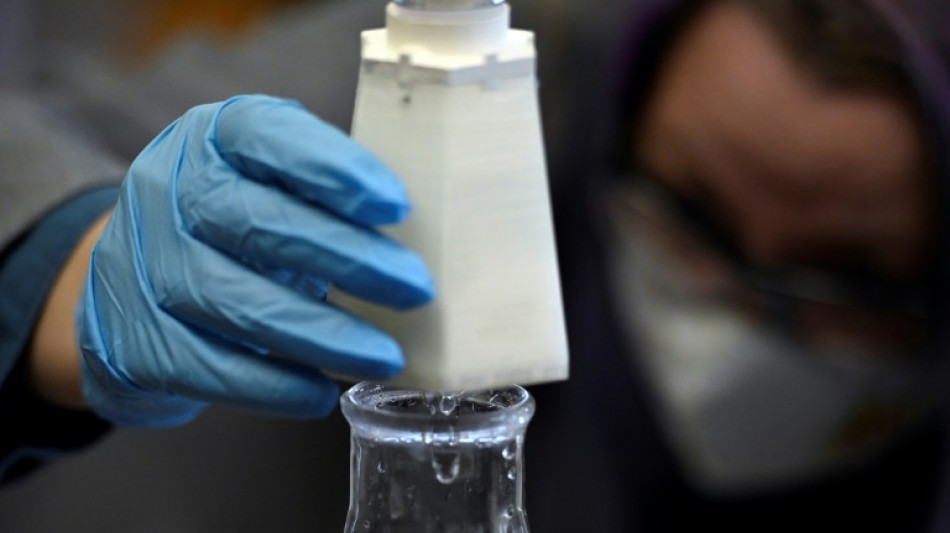 Des lyc&eacute;ens am&eacute;ricains inventent un filtre "low-cost" contre le plomb dans l'eau