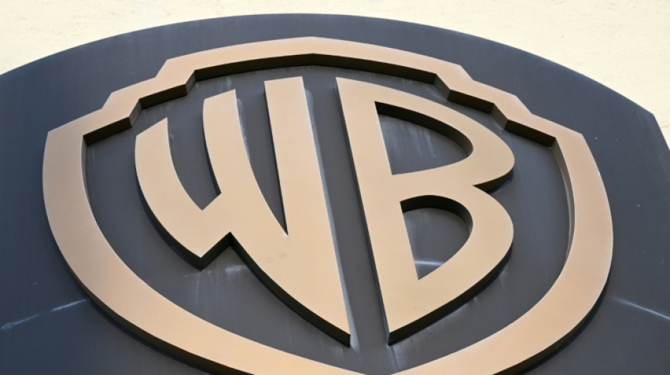 Warner Bros. 'reviewing' new takeover bid from Paramount
