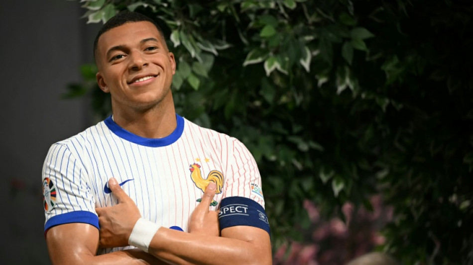 Mbapp&eacute; ganha est&aacute;tua no museu de cera Madame Tussauds de Londres