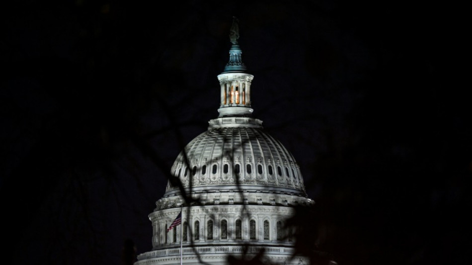 Les Etats-Unis &eacute;vitent une paralysie budg&eacute;taire avant No&euml;l