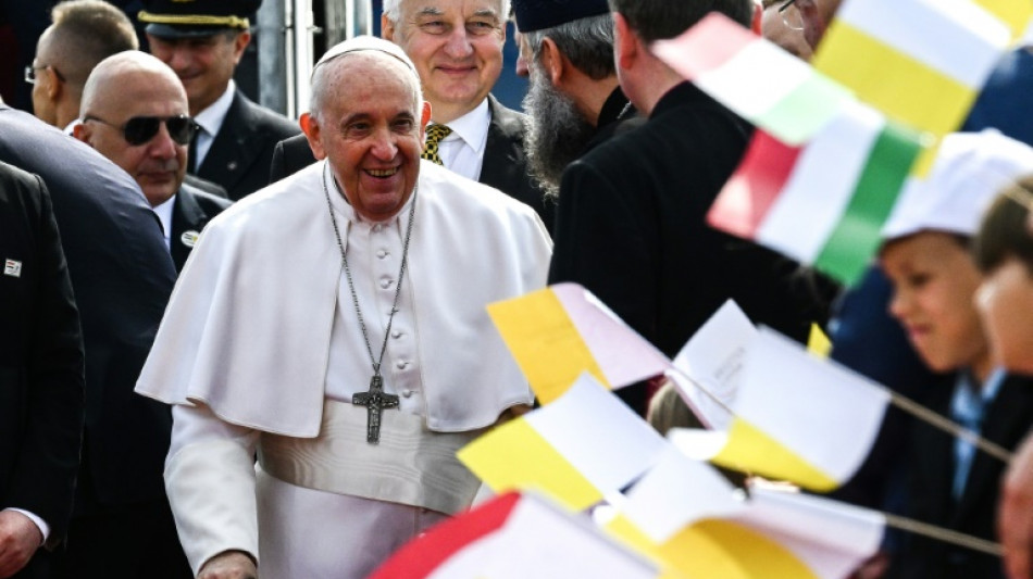 Le pape en Hongrie, une visite domin&eacute;e par la guerre en Ukraine voisine