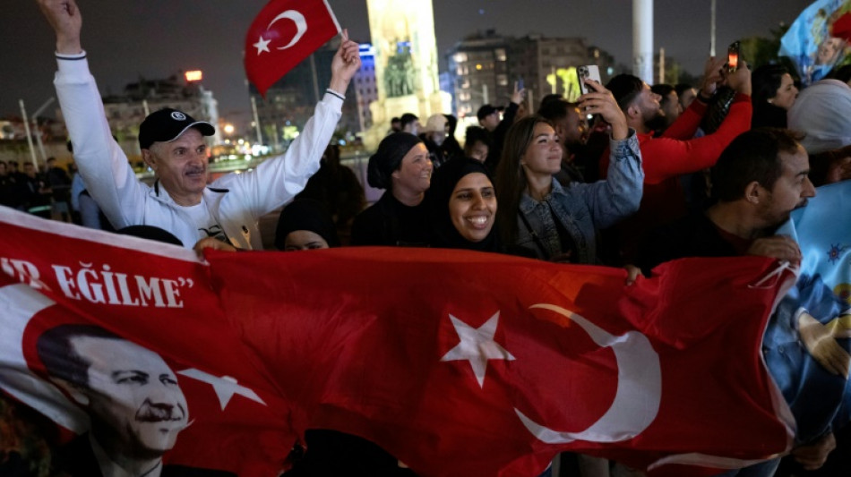 Erdogan reivindica vitória no segundo turno na Turquia 