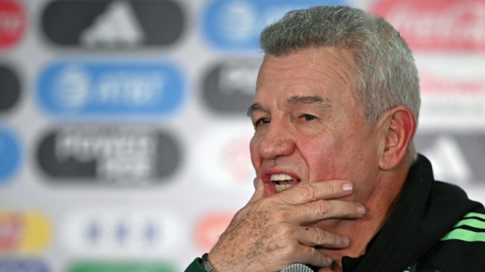 T&eacute;cnico do M&eacute;xico acredita que sua sele&ccedil;&atilde;o enfrentar&aacute; Portugal apesar da onda de viol&ecirc;ncia