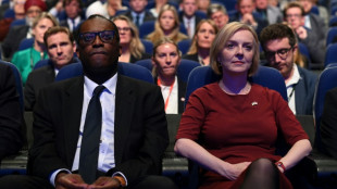 Londres avance sa pr&eacute;sentation budg&eacute;taire apr&egrave;s les turbulences sur les march&eacute;s