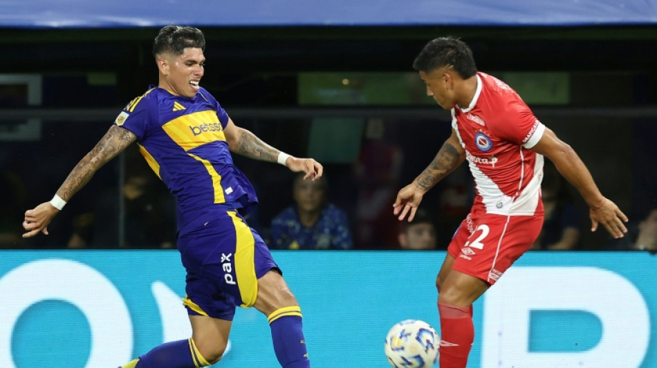 Zagueiro do Boca consegue visto dos EUA e poder&aacute; disputar Copa do Mundo de Clubes