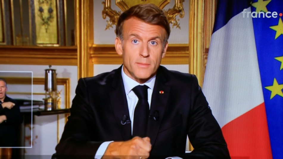 Sob press&atilde;o, Macron admite 'falhas' na gest&atilde;o policial dos dist&uacute;rbios na Fran&ccedil;a